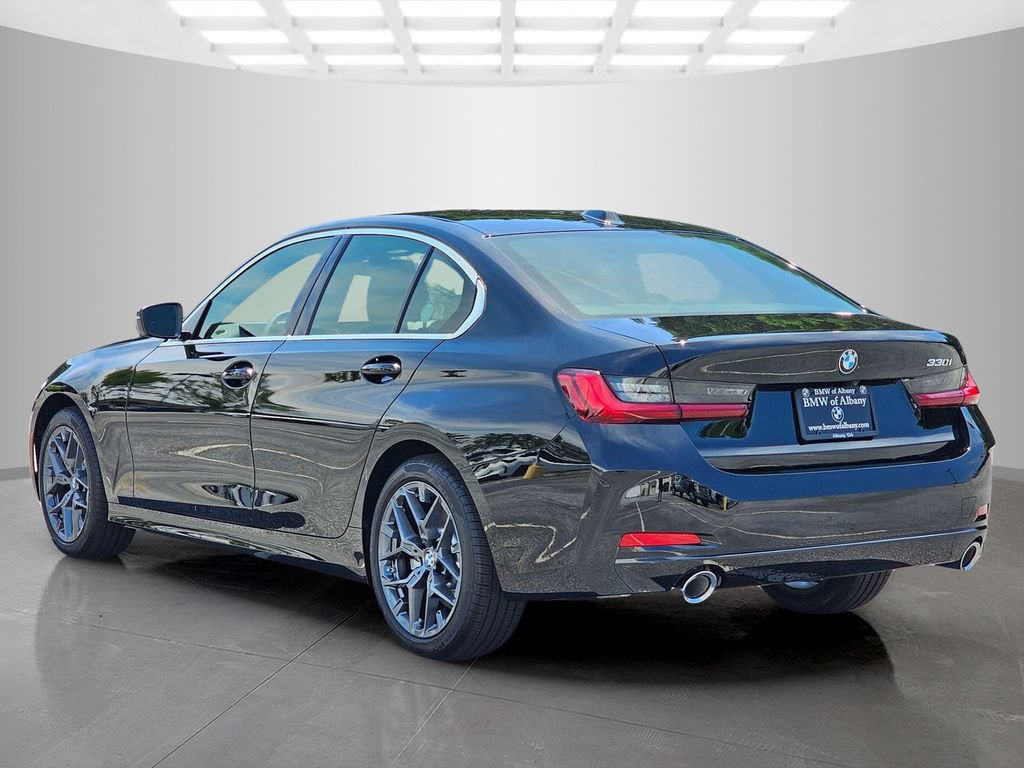 New 2026 BMW 330i Sedan RWD image 4