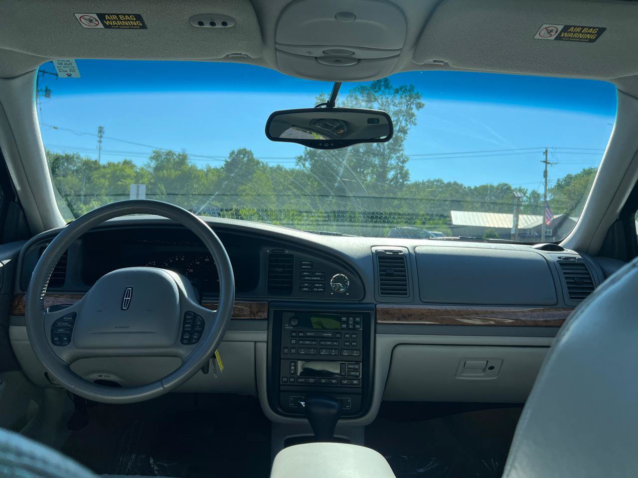 Used 2000 Lincoln Continental FWD image 31