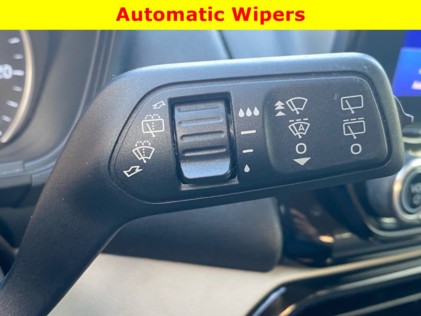 Used 2019 Ford EcoSport Titanium FWD image 23