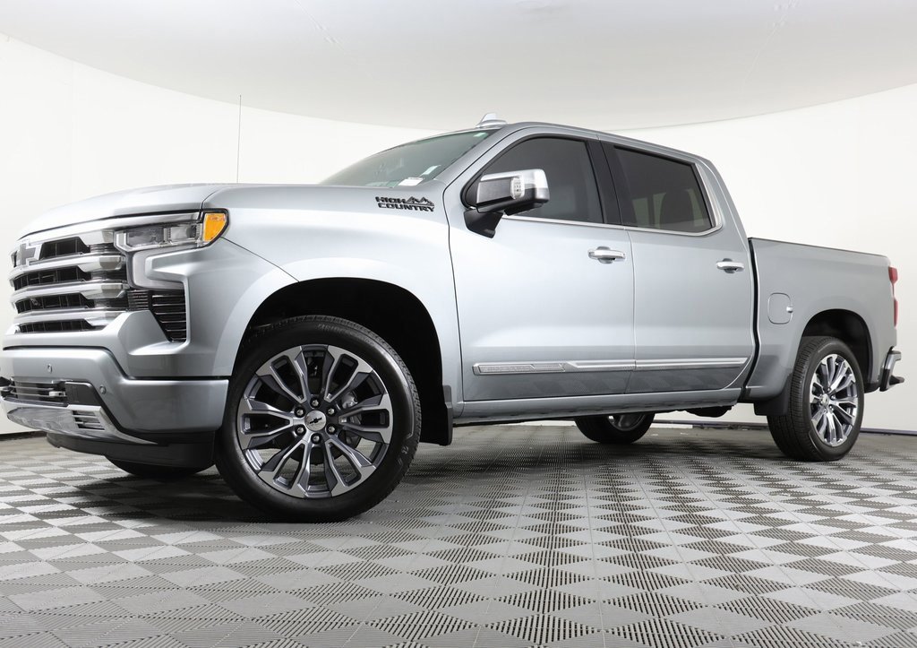 Used 2025 Chevrolet Silverado 1500 High Country w/ High Country Premium Package