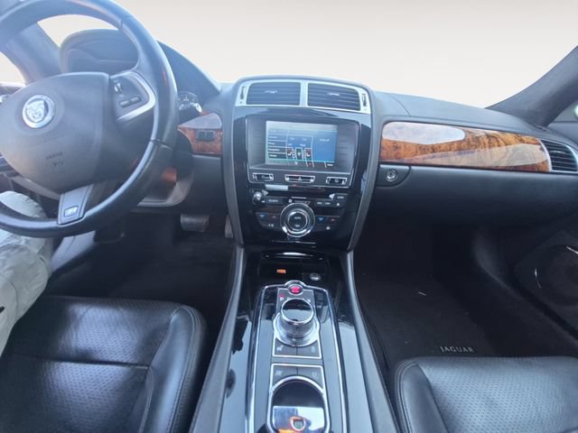 Used 2013 Jaguar XKR R RWD image 11
