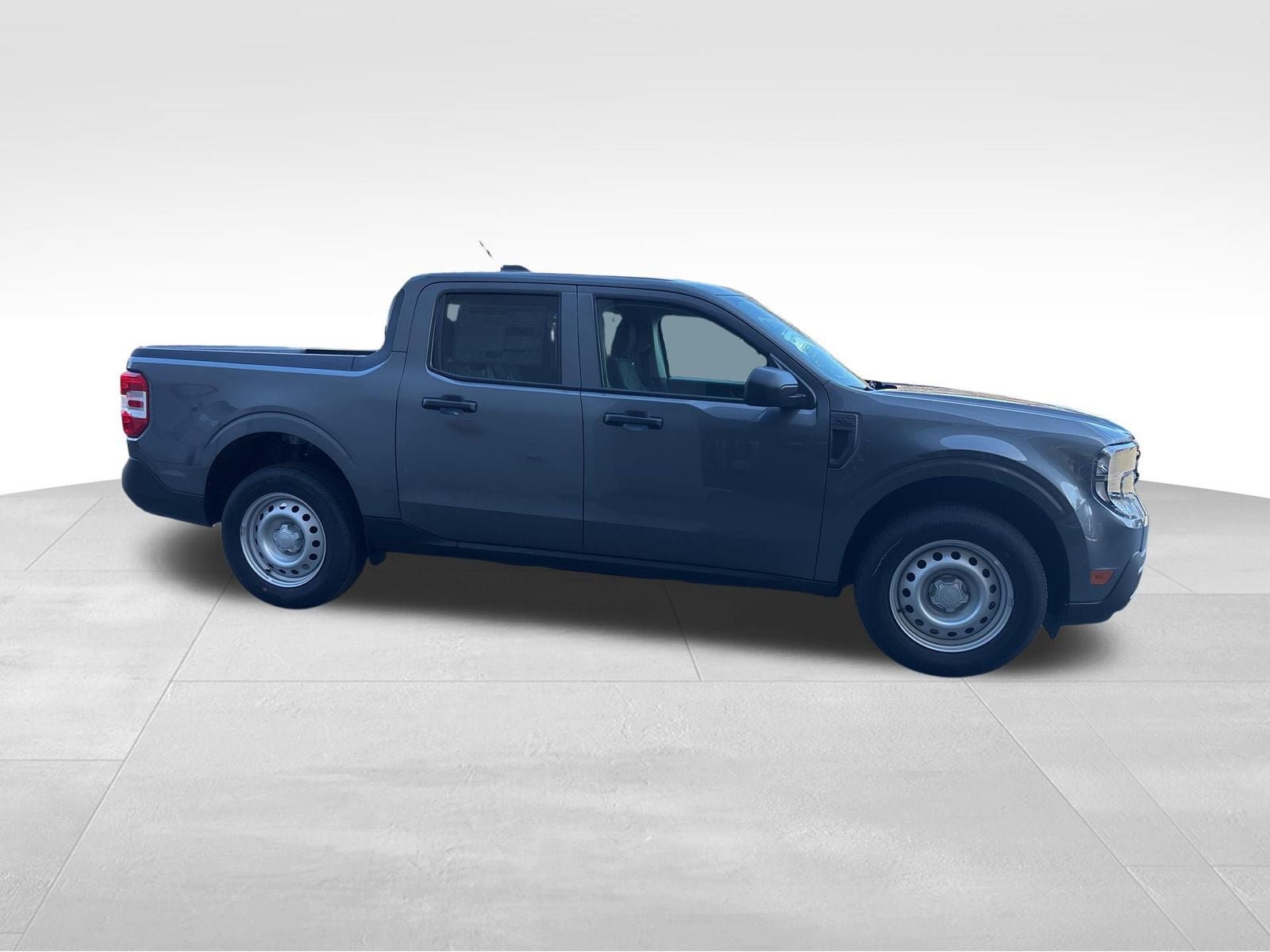 New 2026 Ford Maverick XL w/ Equipment Group 101A AWD/4WD image 7