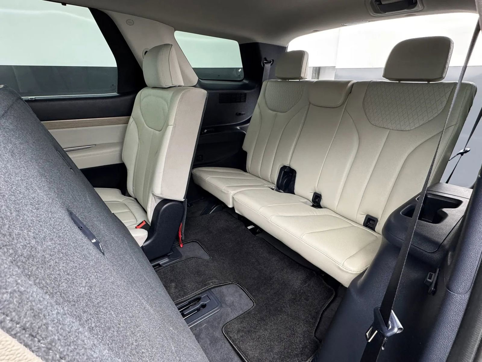 Used 2022 Hyundai Palisade SEL w/ 8P Bench Seat Package AWD/4WD image 58