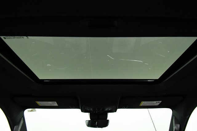 Used 2024 Chevrolet Silverado 2500 High Country w/ Technology Package image 26