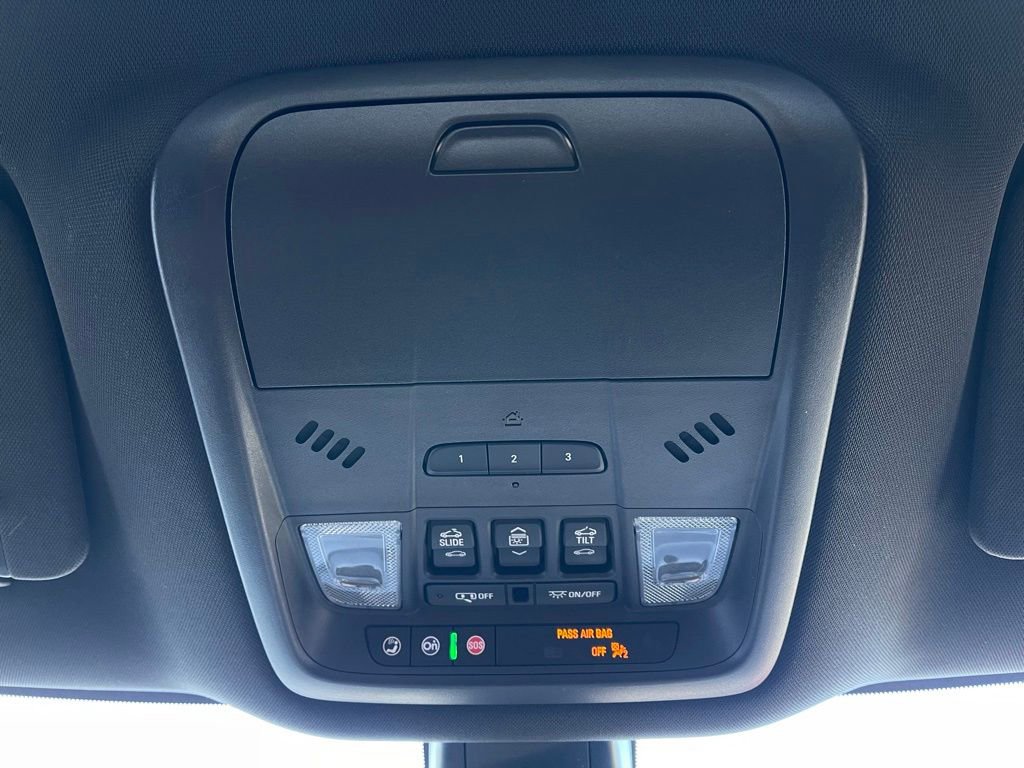 Used 2023 Buick Enclave Essence w/ Experience Buick Package FWD image 25
