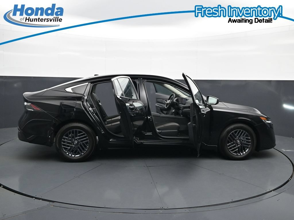 Used 2026 Nissan Sentra SV w/ Floor Mat Package FWD image 40