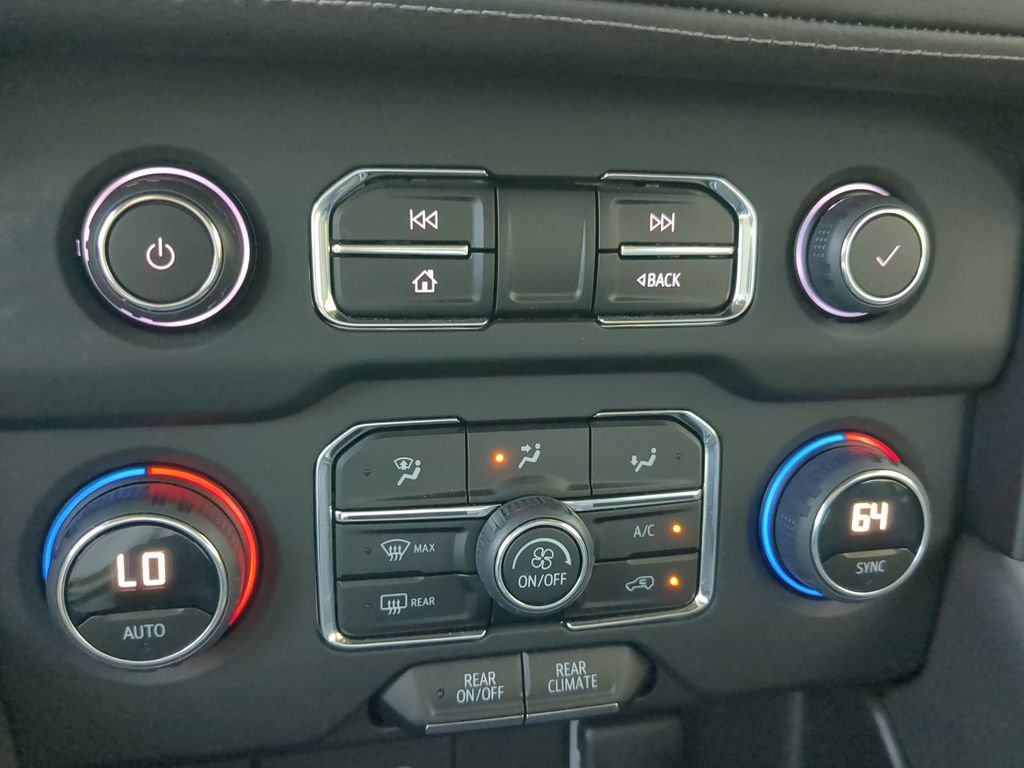 Used 2023 Chevrolet Tahoe LS RWD image 27