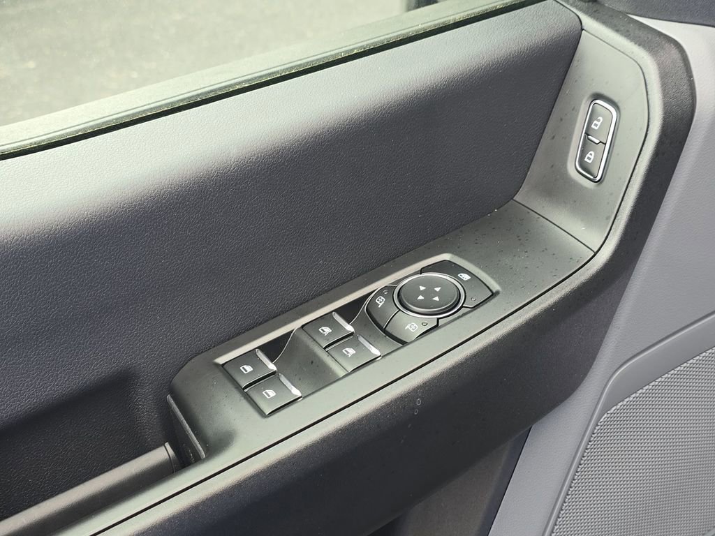 Used 2025 Ford F350 XL image 13