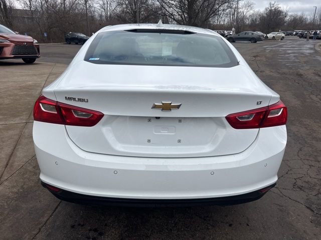 Used 2023 Chevrolet Malibu LT w/ Driver Confidence Package image 4
