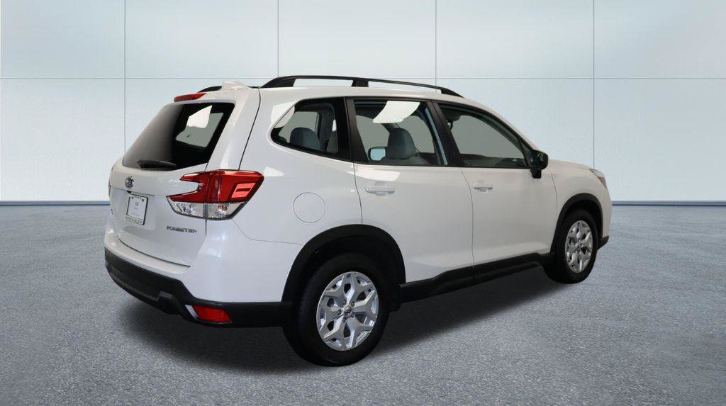 Used 2021 Subaru Forester AWD/4WD image 8