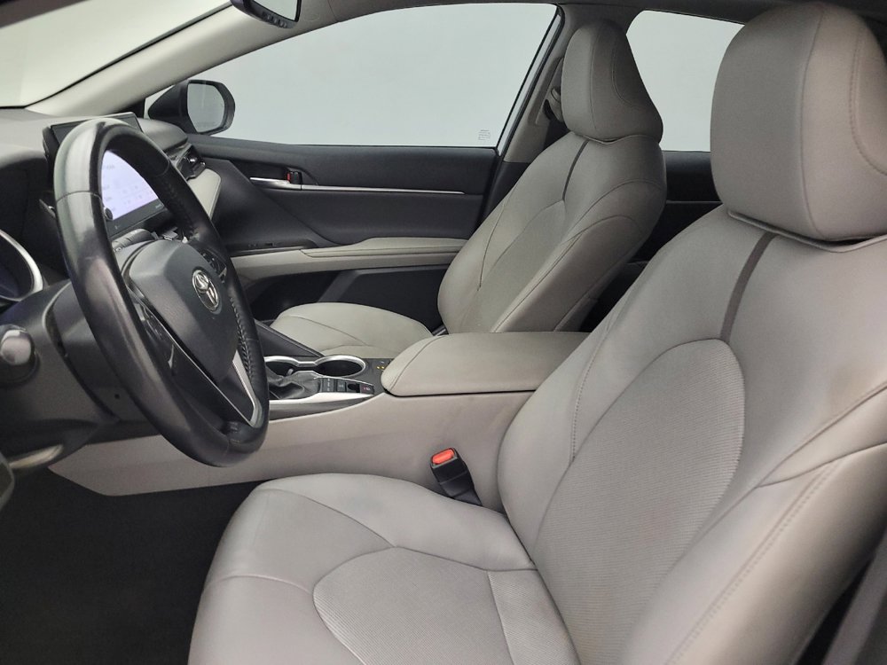 Used 2021 Toyota Camry XLE FWD image 17