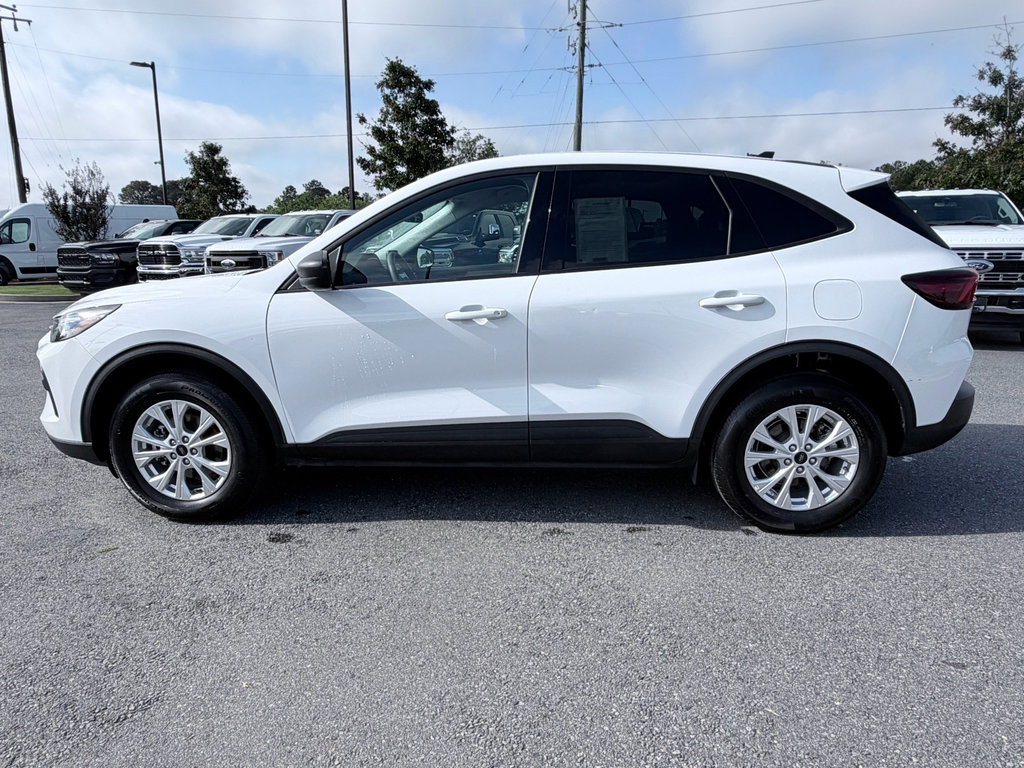 Used 2025 Ford Escape Active AWD/4WD image 5