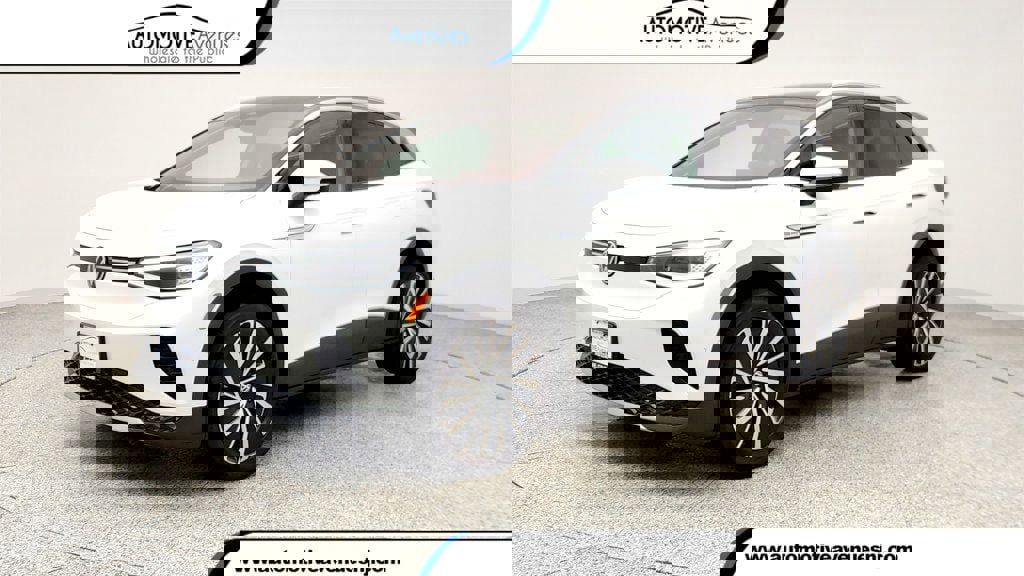 Used 2023 Volkswagen ID.4 Pro S Plus image 1
