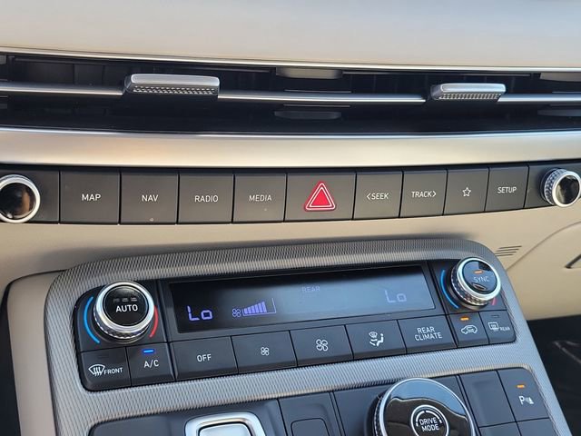 Used 2023 Hyundai Palisade Limited image 13