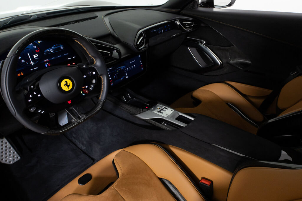 Certified 2025 Ferrari 12Cilindri RWD image 39