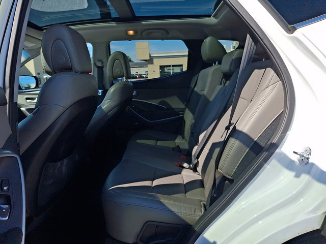 Used 2016 Hyundai Santa Fe Sport w/ Option Group 04 AWD/4WD image 9