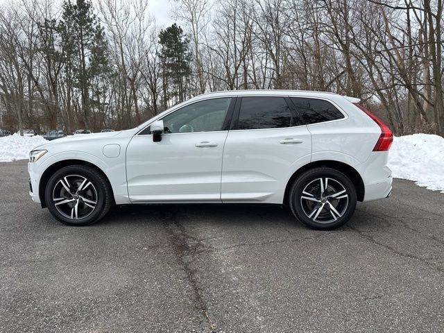 Used 2019 Volvo XC60 T8 R-Design w/ Advanced Package image 4