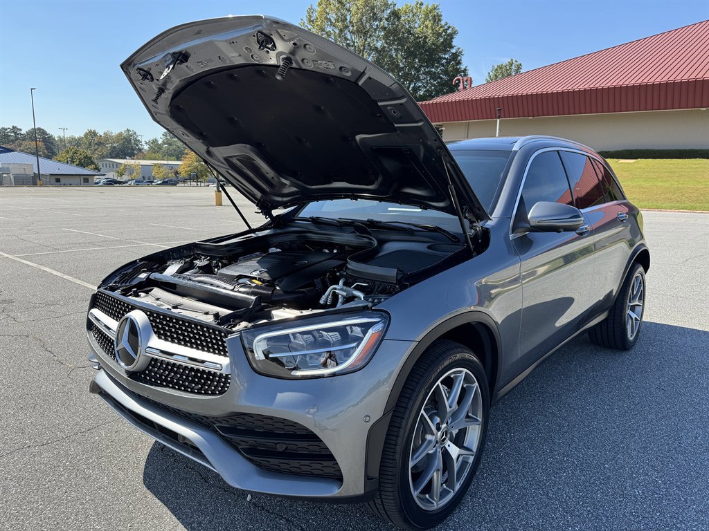 Used 2021 Mercedes-Benz GLC 300 4MATIC w/ AMG Line image 27