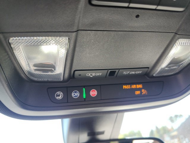 Certified 2023 Chevrolet Traverse LT FWD image 24