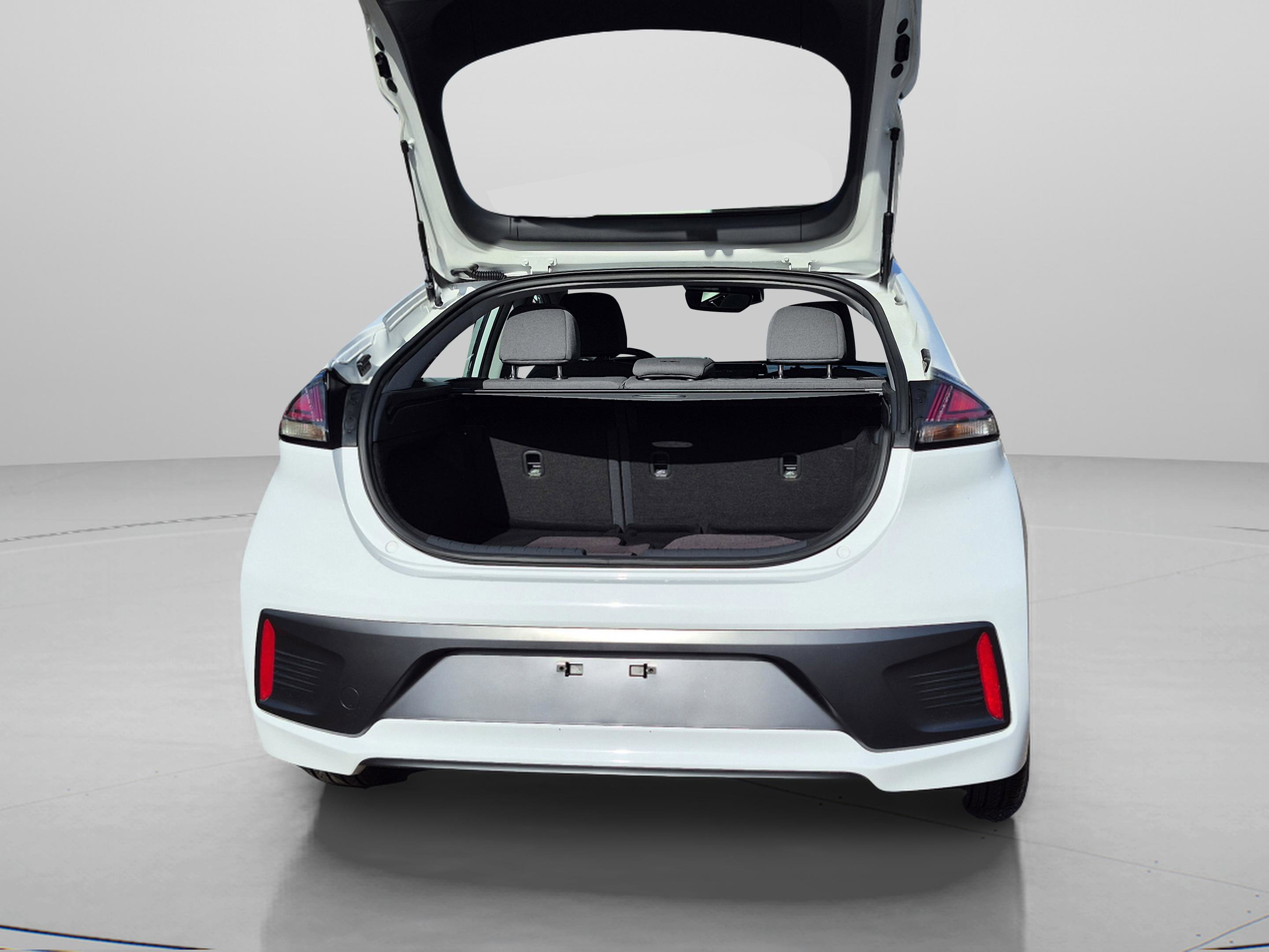 Used 2020 Hyundai Ioniq SEL FWD image 9