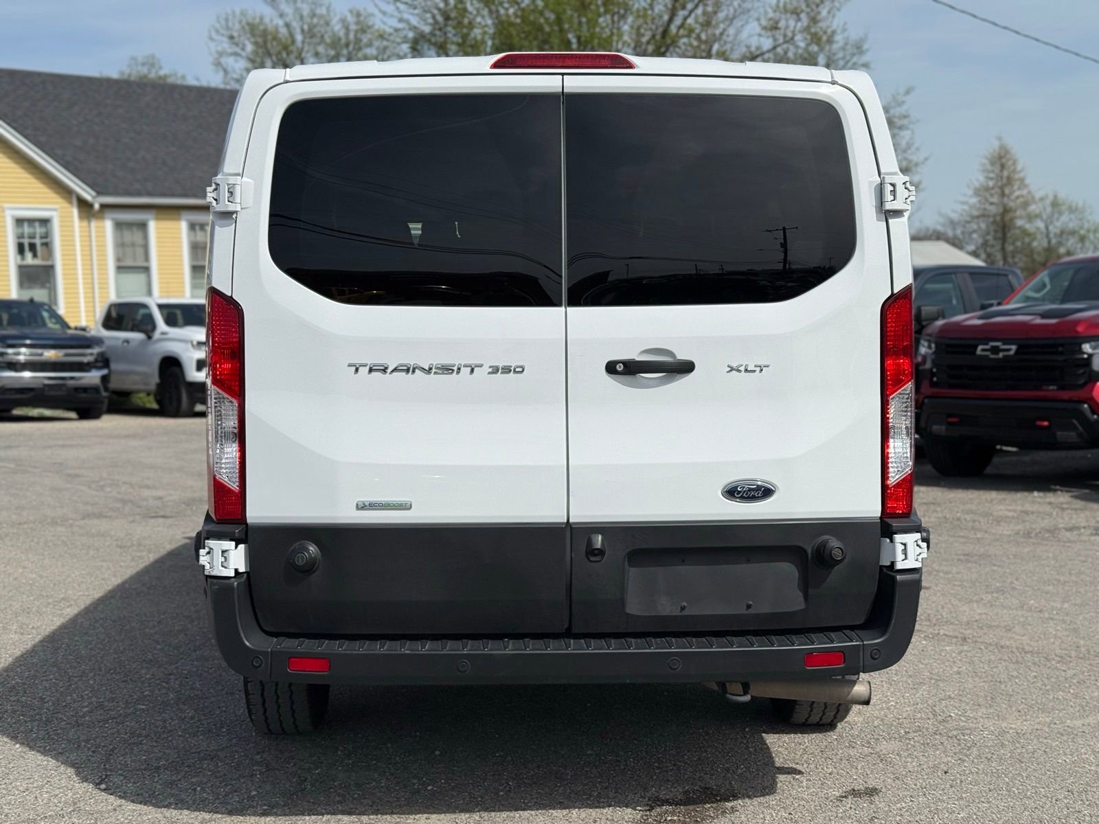 Used 2024 Ford Transit 350 XLT RWD image 5