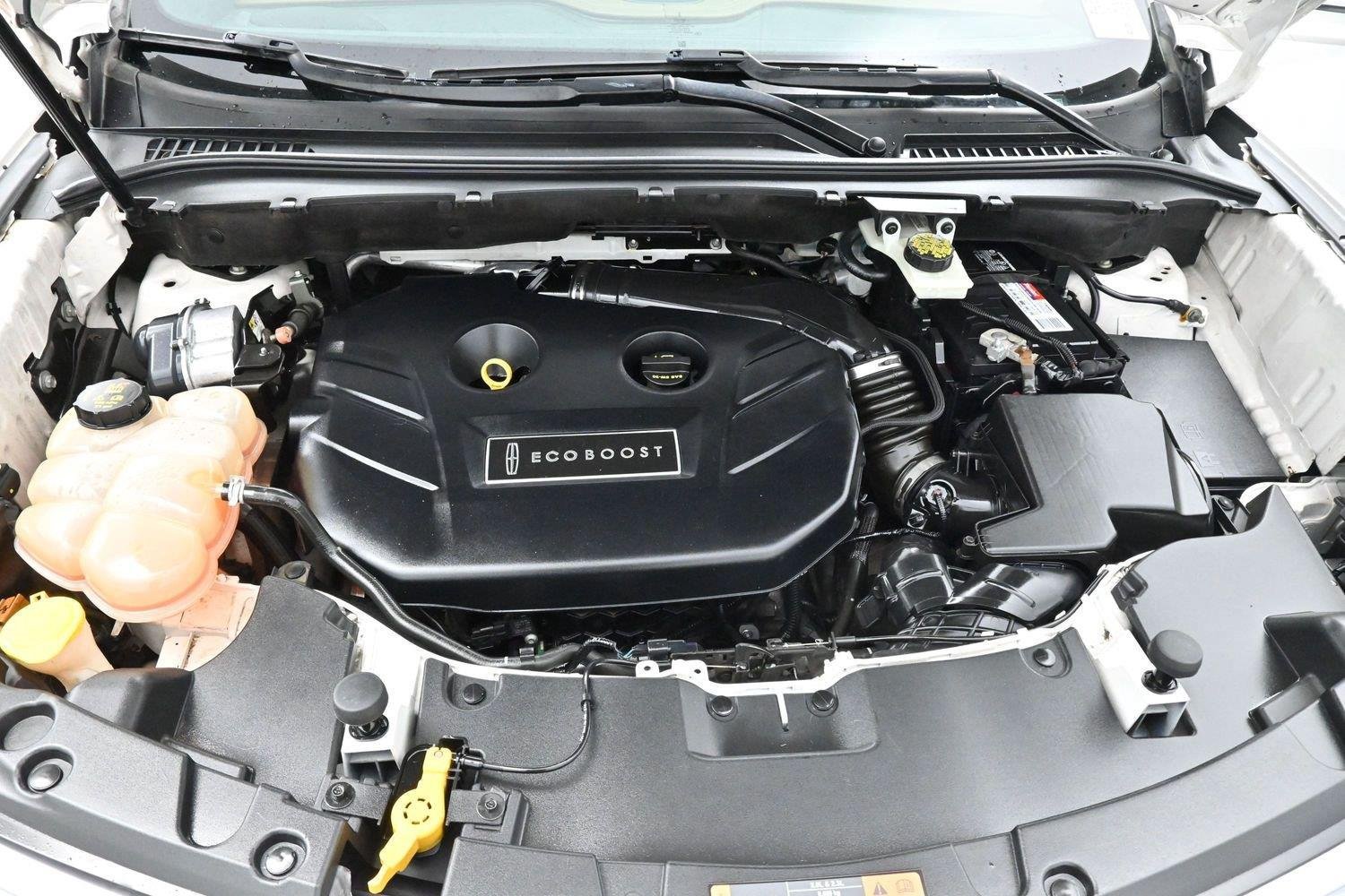 Used 2015 Lincoln MKC FWD w/ Equipment Group 102A Reserve image 29
