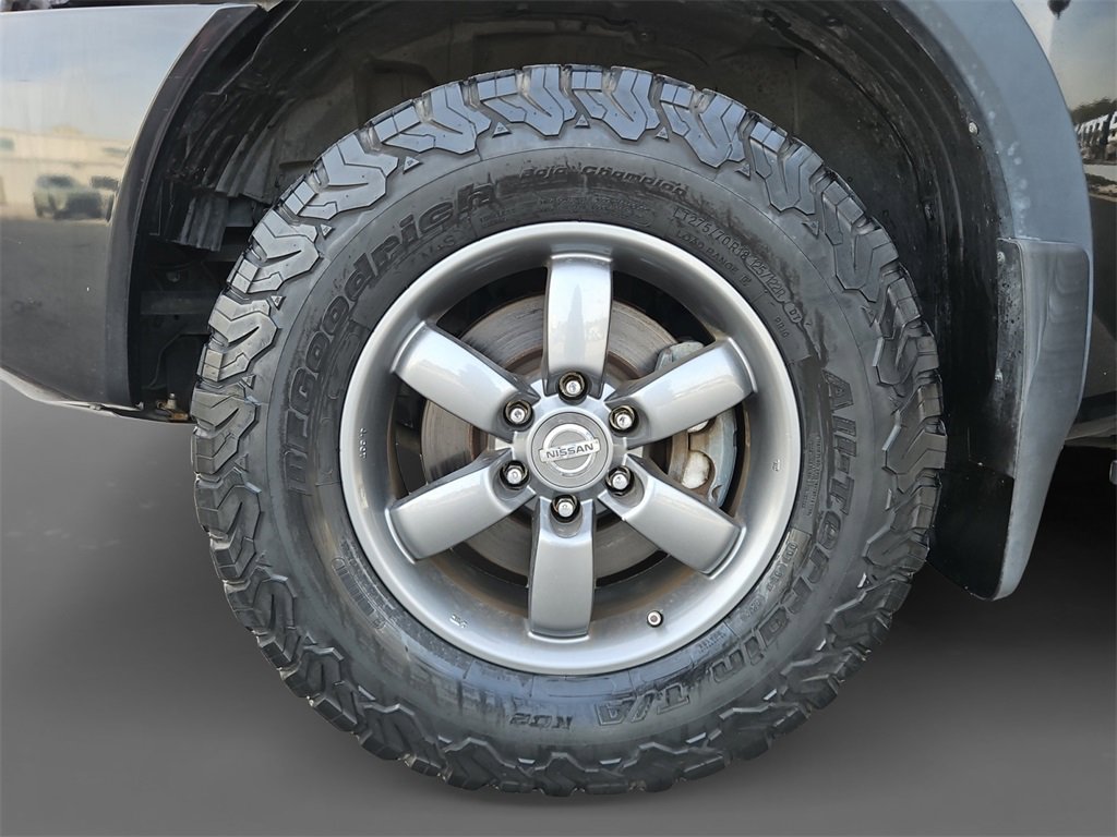 Used 2015 Nissan Titan PRO-4X image 14