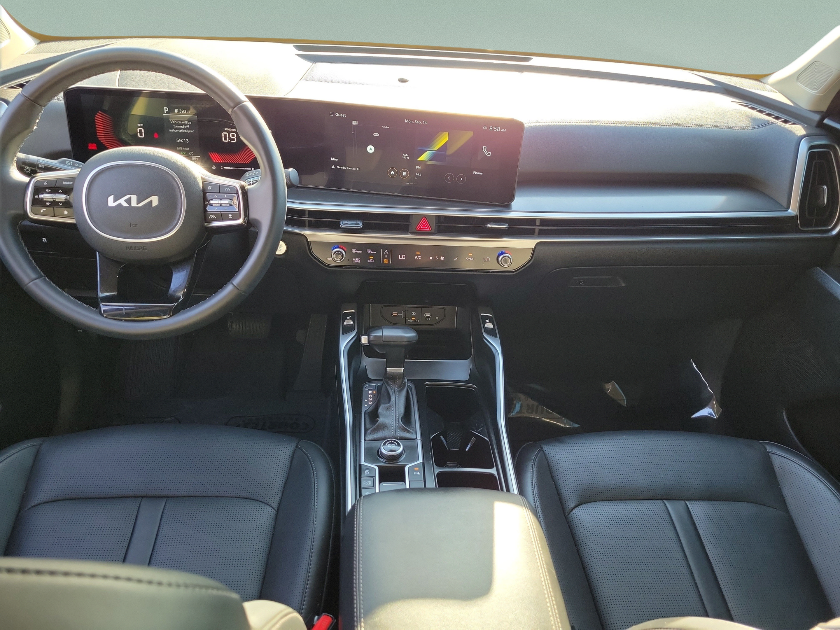 Certified 2025 Kia Sorento S w/ Panoramic Sunroof Package FWD image 8