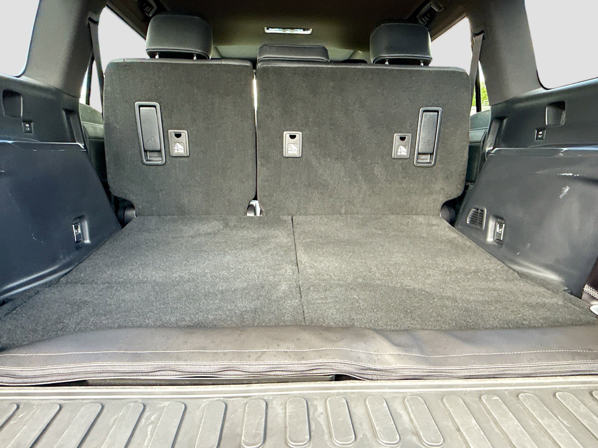 Used 2024 Lexus GX 550 w/ Accessory Package (Z1) image 11