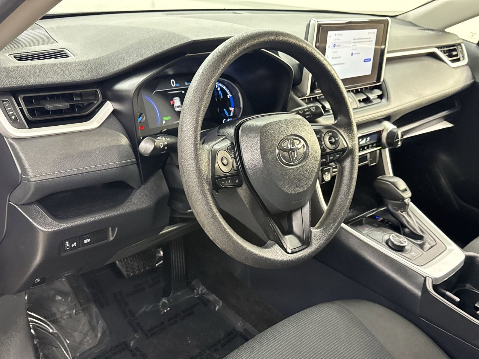 Used 2025 Toyota RAV4 LE image 13