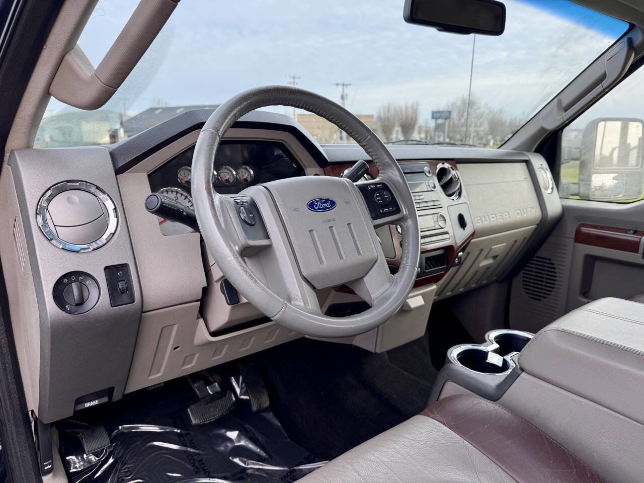 Used 2010 Ford F250 Cabela's image 7