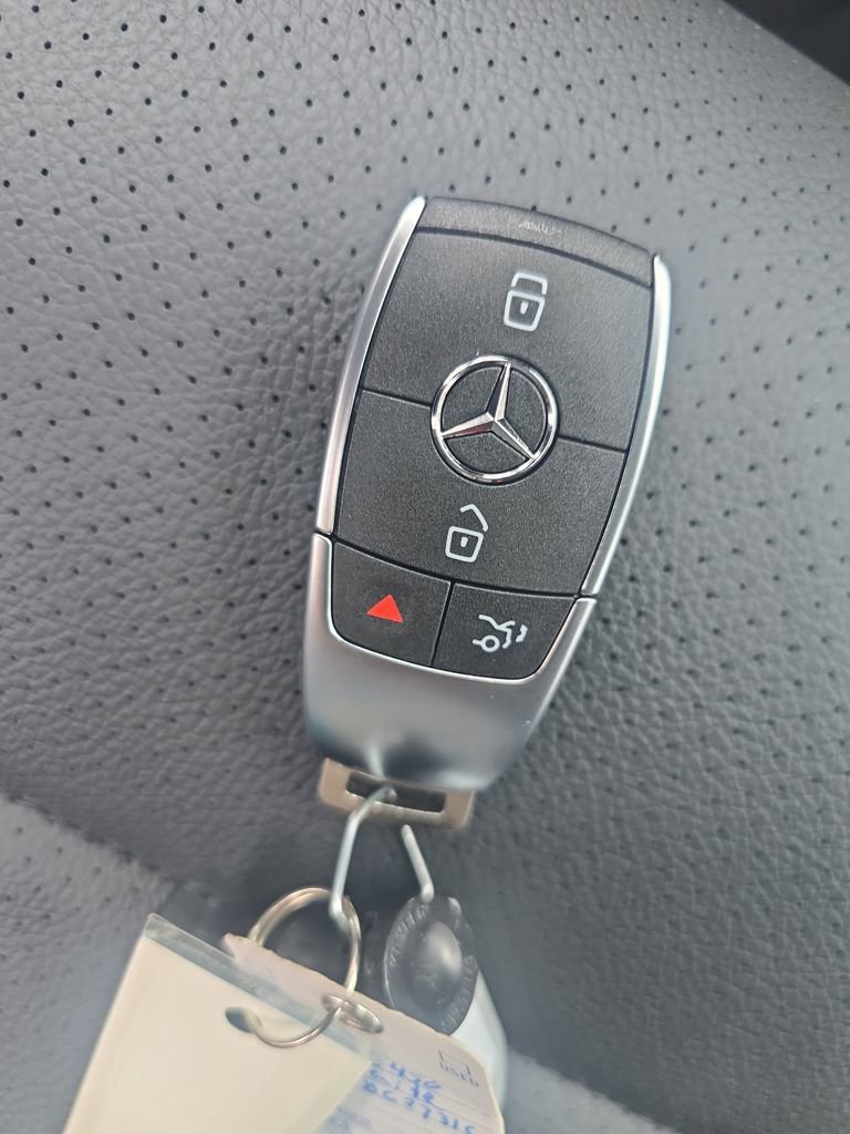 New 2026 Mercedes-Benz GLE 450 4MATIC image 29