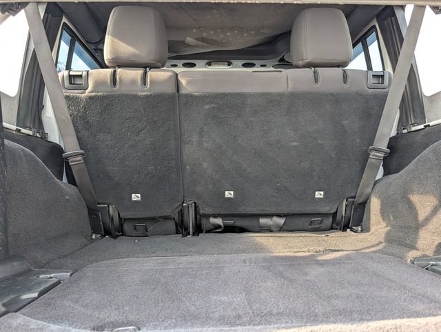 Used 2017 Jeep Wrangler Unlimited Sport AWD/4WD image 33