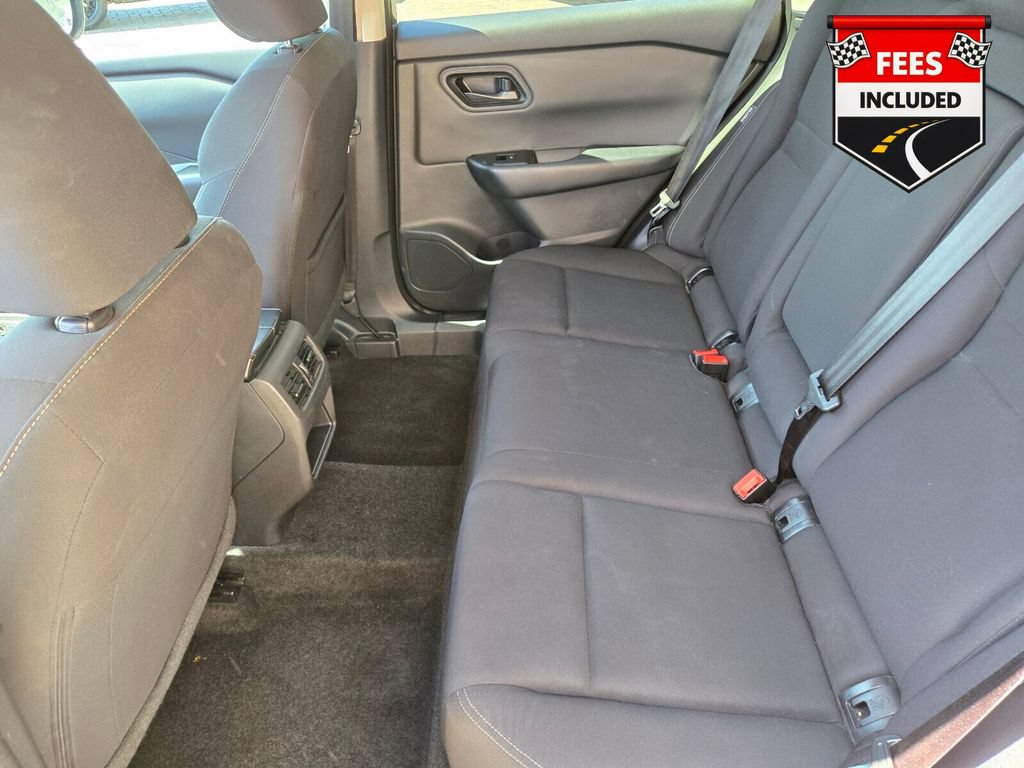 Used 2024 Nissan Rogue S AWD/4WD image 14