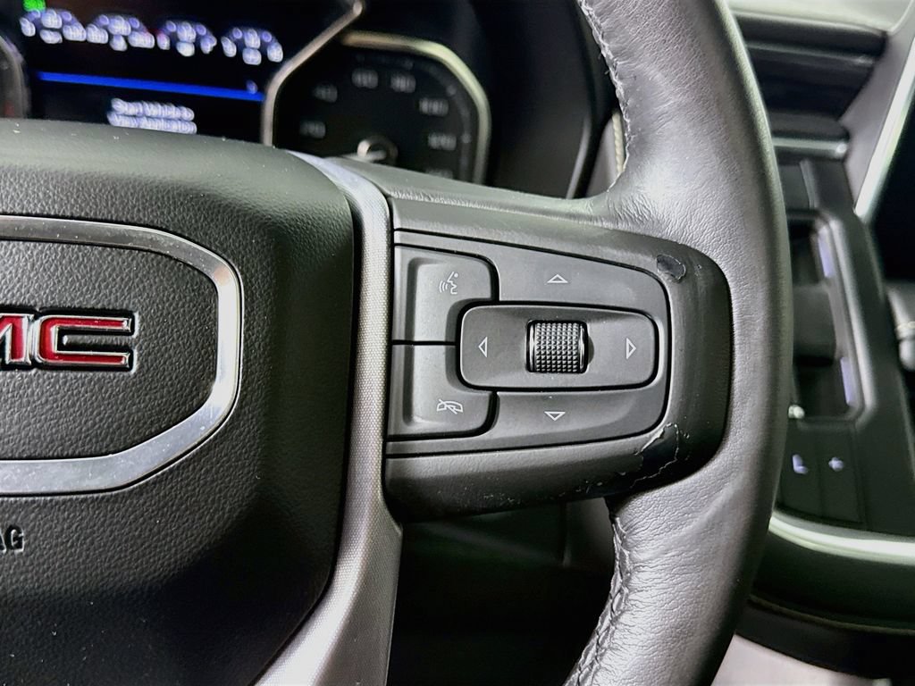 Used 2021 GMC Yukon SLT w/ SLT Luxury Plus Package AWD/4WD image 12