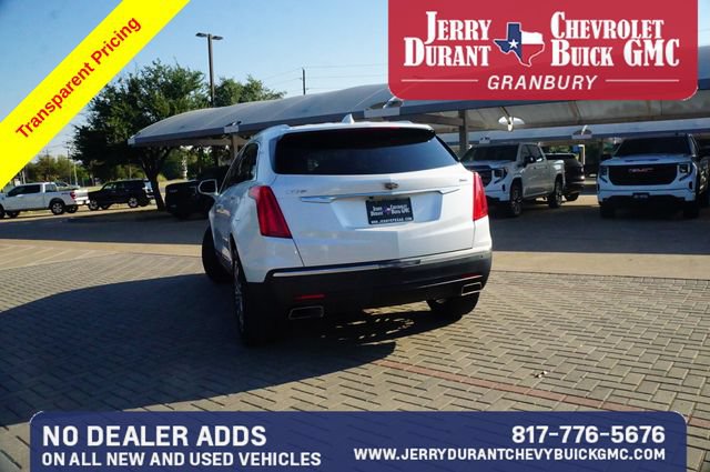 Used 2017 Cadillac XT5 Premium Luxury FWD image 6