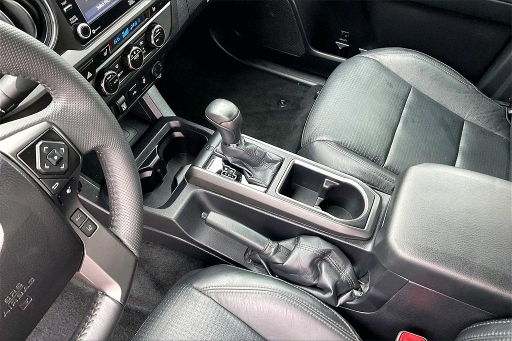 Used 2021 Toyota Tacoma TRD Off-Road w/ TRD Premium Off Road Package image 15