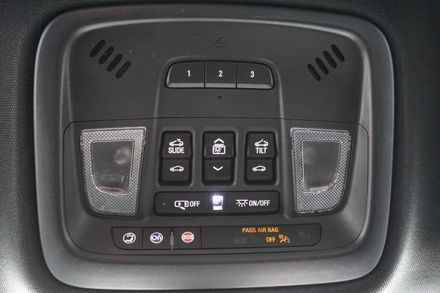 Used 2023 Chevrolet Traverse High Country image 28