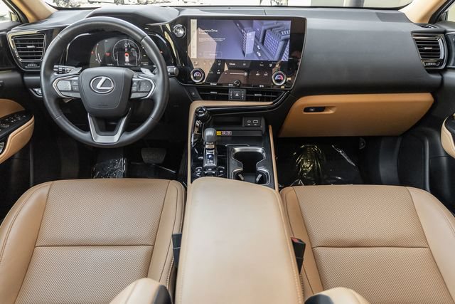 Used 2025 Lexus NX 350h AWD w/ Cold Area Package image 7