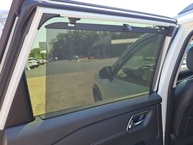 New 2026 Nissan Rogue Platinum image 26