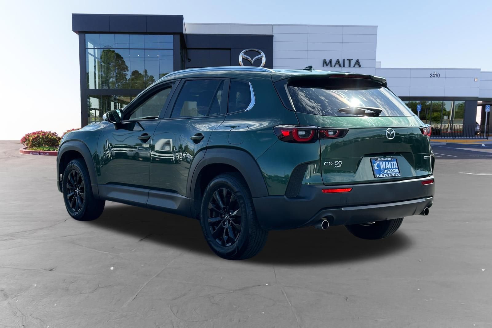 Used 2025 MAZDA CX-50 AWD 2.5 S w/ Premium Package image 5