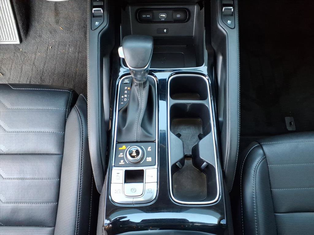 Used 2022 Kia Telluride SX w/ SX Prestige Package image 23