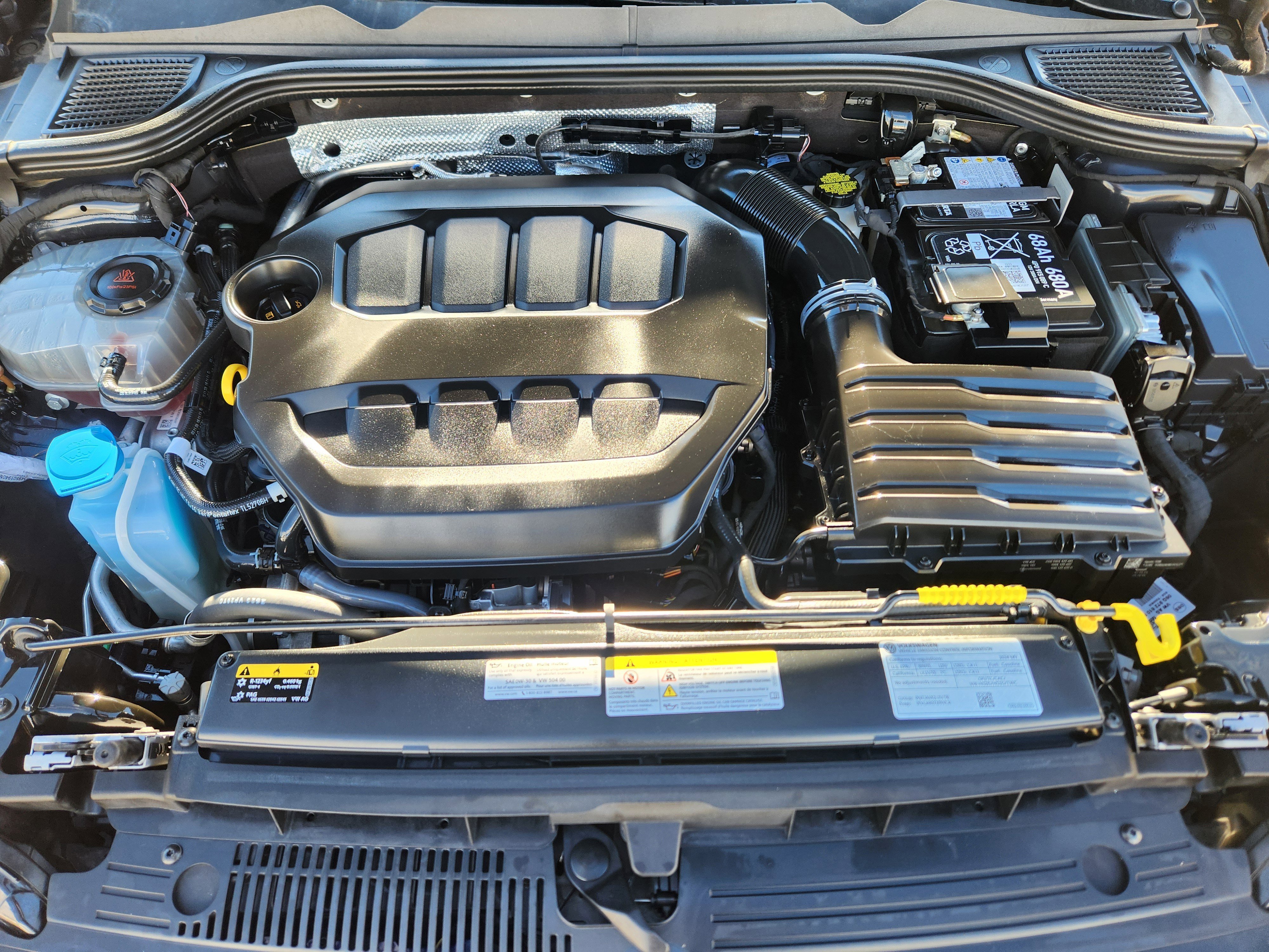 Used 2024 Volkswagen Golf R 2.0T DSG image 22