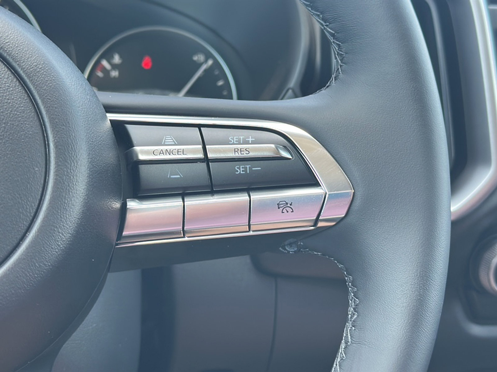 New 2025 MAZDA CX-50 AWD 2.5 Hybrid w/ Premium Pkg image 18
