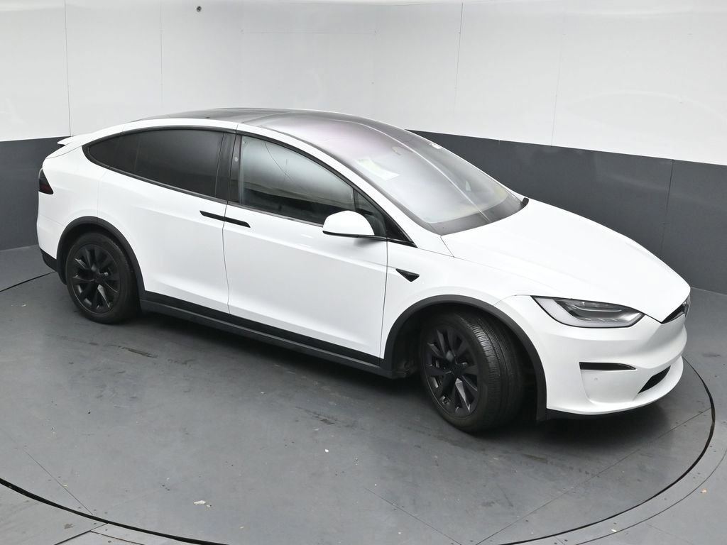 Used 2022 Tesla Model X image 38
