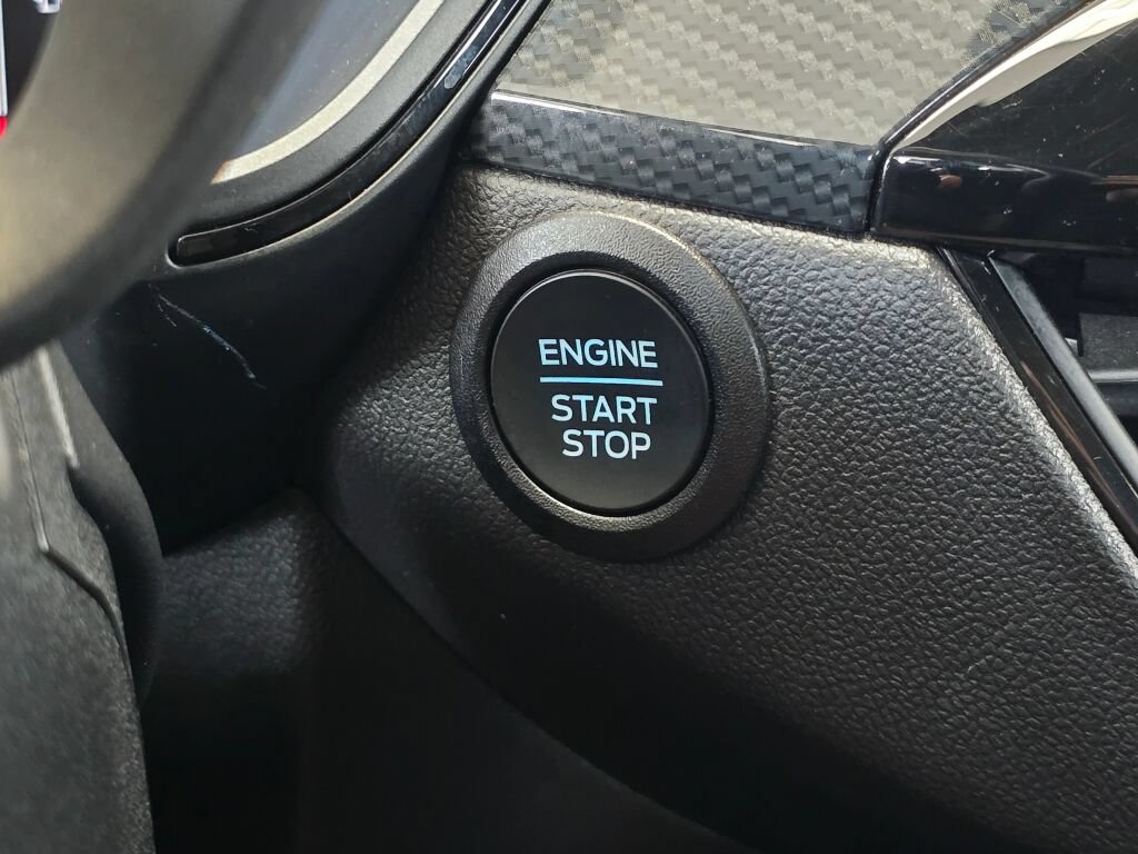 Used 2025 Ford Escape ST-Line Select AWD/4WD image 26