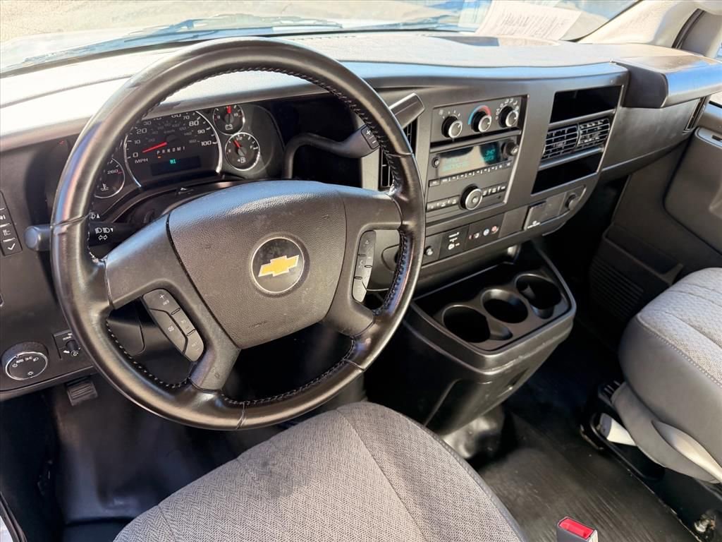 Used 2023 Chevrolet Express 4500 Extended w/ Power Convenience Package image 17