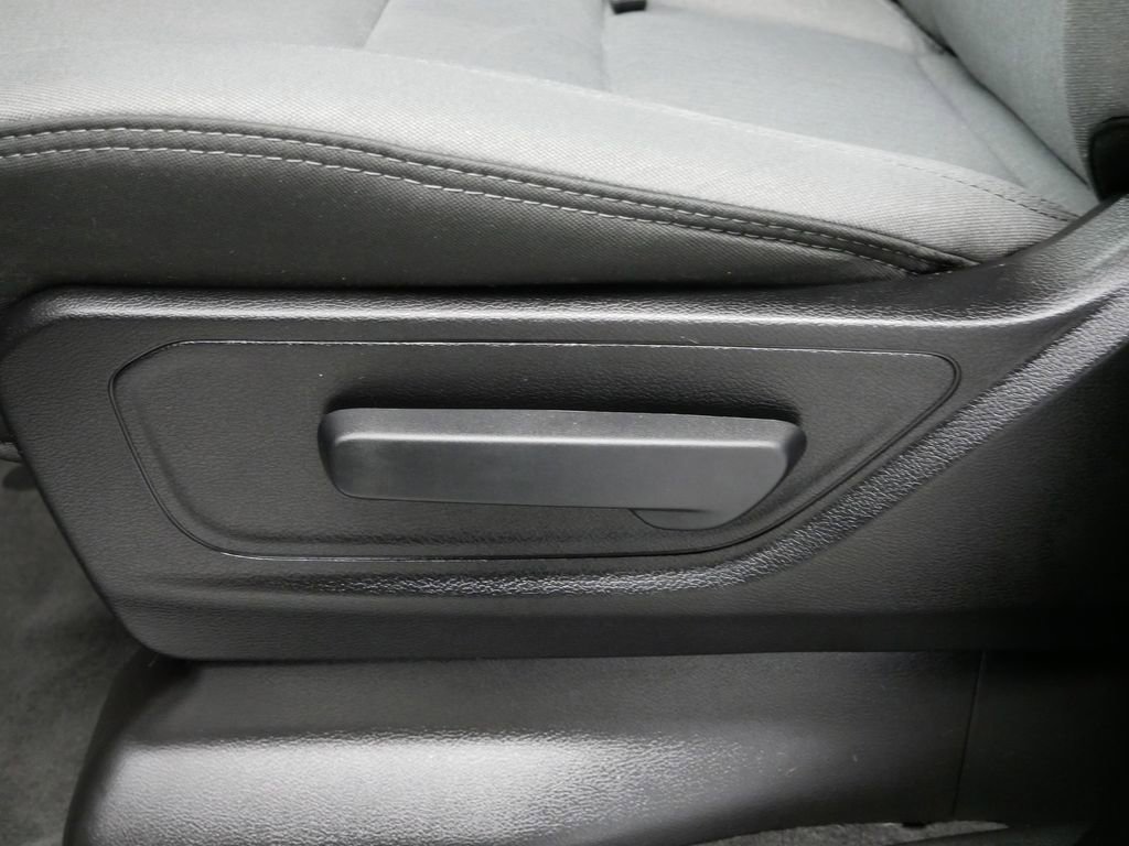 Certified 2022 RAM 1500 Big Horn image 6