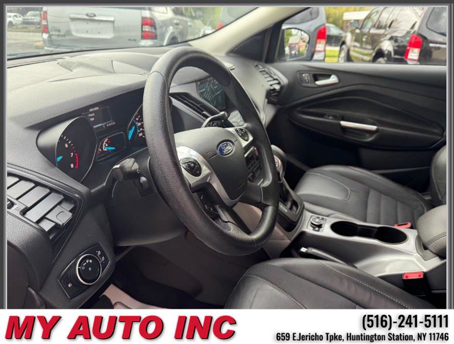 Used 2016 Ford Escape SE w/ SE Chrome Package AWD/4WD image 23