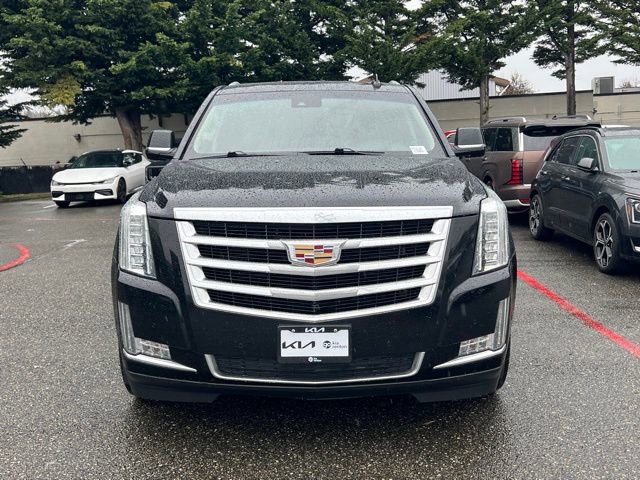 Used 2018 Cadillac Escalade Luxury image 4